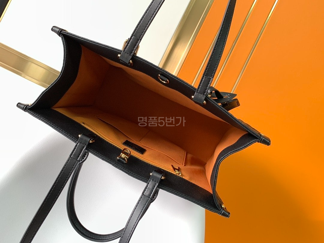 루이비통 온더고 MM 모노그램 M45607 상품 이미지 24